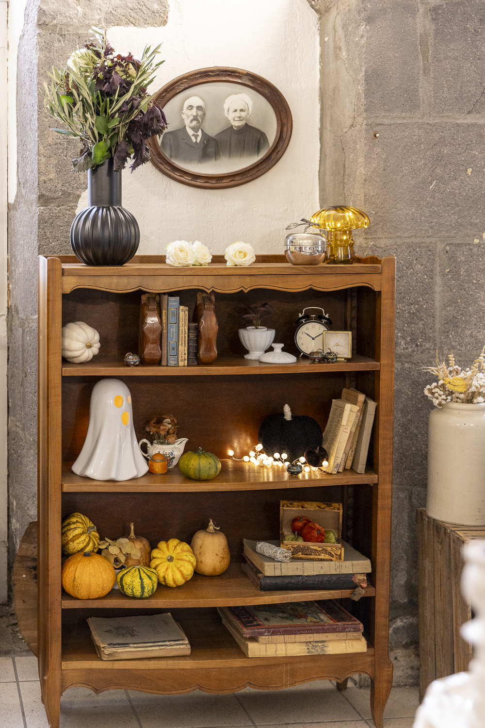 cabinet curiosite deco halloween